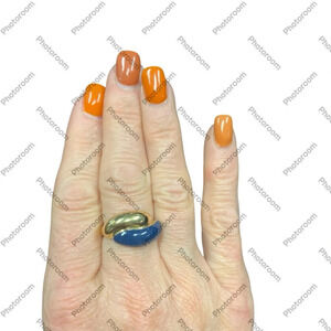 Avon Classic Contour Blue and Gold tone Women's Ring size 9 NIB 1988